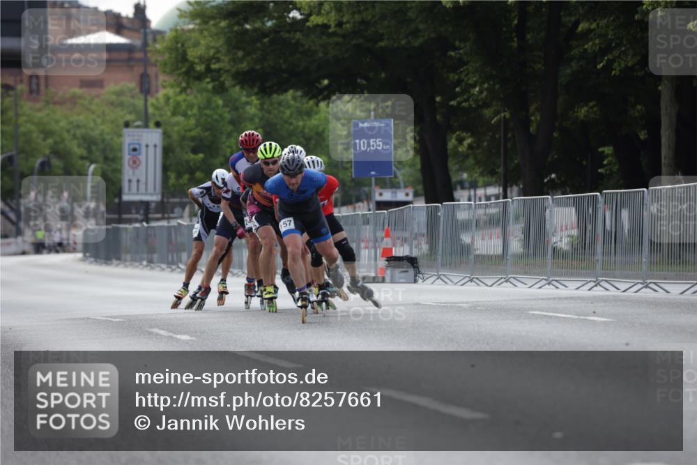 29.06.2025 - hella hamburg halbmarathon Jannik Wohlers http://msf.ph/oto/8257661 29.06.2025 08:49:22 Lombardsbrücke  meine-sportfotos.de