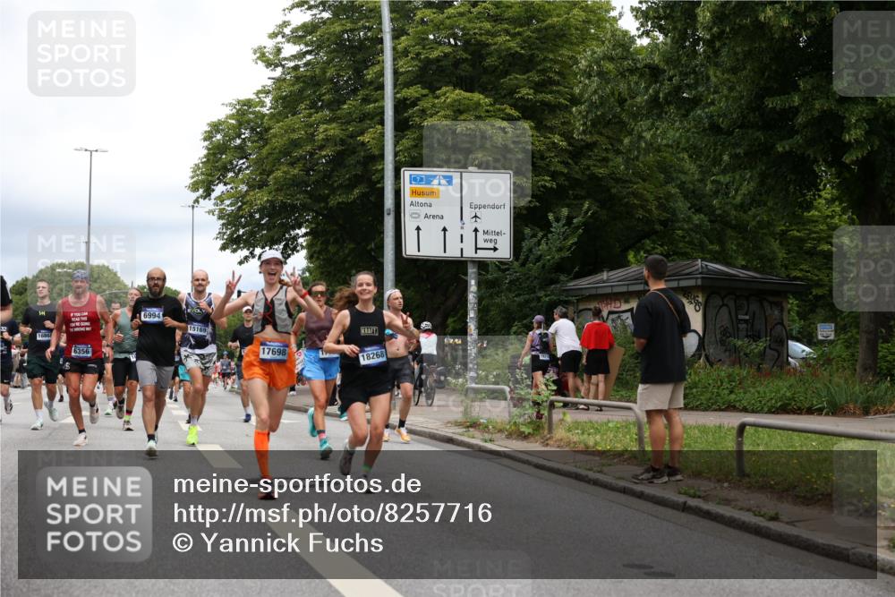 29.06.2025 - hella hamburg halbmarathon Yannick Fuchs http://msf.ph/oto/8257716 29.06.2025 10:48:28 20KM 1327, 1410, 1496, 1815, 2474, 2771, 3177, 3310, 3791, 3794, 3861, 3898, 4189, 6082, 6084, 6356, 6443, 6581, 6723, 6994, 7129, 8223, 8449, 8698, 8772, 8798, 9012, 9060, 9227, 10191, 10192, 10263, 10266, 11499, 11747, 12186, 12213, 12362, 12489, 13147, 13297, 13869, 14036, 14592, 14660, 14818, 14948, 15113, 15156, 15169, 15408, 15524, 15879, 16092, 16574, 16750, 17740, 17765, 18759, 19177 meine-sportfotos.de
