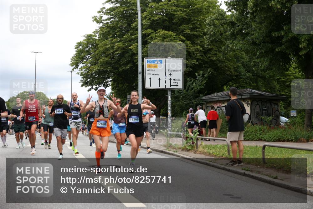 29.06.2025 - hella hamburg halbmarathon Yannick Fuchs http://msf.ph/oto/8257741 29.06.2025 10:48:28 20KM 1327, 1410, 1496, 1815, 2474, 2771, 3177, 3310, 3791, 3794, 3861, 3898, 4189, 6082, 6084, 6356, 6443, 6581, 6723, 6994, 7129, 8223, 8449, 8698, 8772, 8798, 9012, 9060, 9227, 10191, 10192, 10263, 10266, 11499, 11747, 12186, 12213, 12362, 12489, 13147, 13297, 13869, 14036, 14592, 14660, 14818, 14948, 15113, 15156, 15169, 15408, 15524, 15879, 16092, 16574, 16750, 17740, 17765, 18759, 19177 meine-sportfotos.de