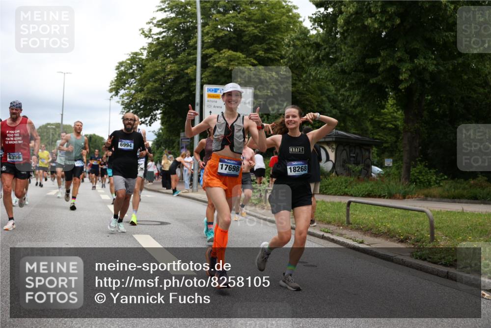 29.06.2025 - hella hamburg halbmarathon Yannick Fuchs http://msf.ph/oto/8258105 29.06.2025 10:48:29 20KM 1327, 1410, 1496, 1815, 2474, 2771, 3041, 3177, 3310, 3791, 3794, 3861, 3898, 3945, 4189, 4231, 6082, 6084, 6356, 6443, 6581, 6723, 6994, 8223, 8449, 8698, 8772, 8798, 9012, 9060, 9227, 10191, 10192, 10263, 10266, 11499, 11747, 12186, 12213, 12362, 12489, 13297, 13869, 14036, 14592, 14638, 14660, 14818, 14948, 15113, 15156, 15169, 15408, 15524, 15879, 16092, 16574, 16750, 17740, 17765, 18759, 19177 meine-sportfotos.de