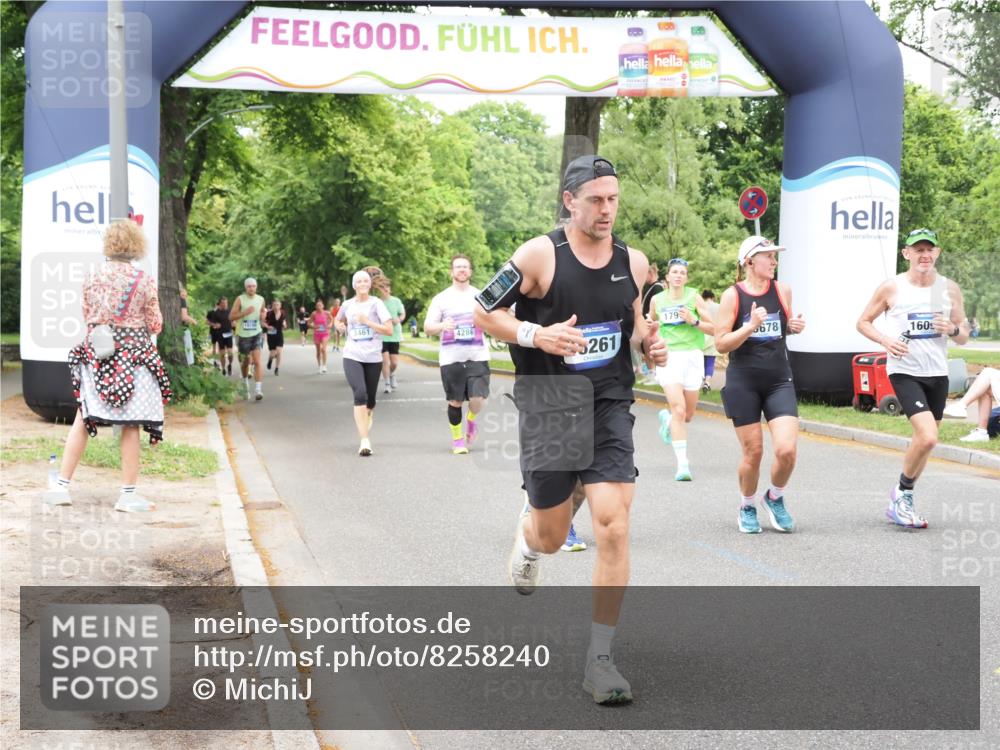 29.06.2025 - hella hamburg halbmarathon MichiJ http://msf.ph/oto/8258240 29.06.2025 10:53:13 Zwischen KM18-KM19 1790, 3461, 4227, 4322, 4499, 13173, 15678, 16099, 17077, 17638, 17880, 18261, 18655 meine-sportfotos.de