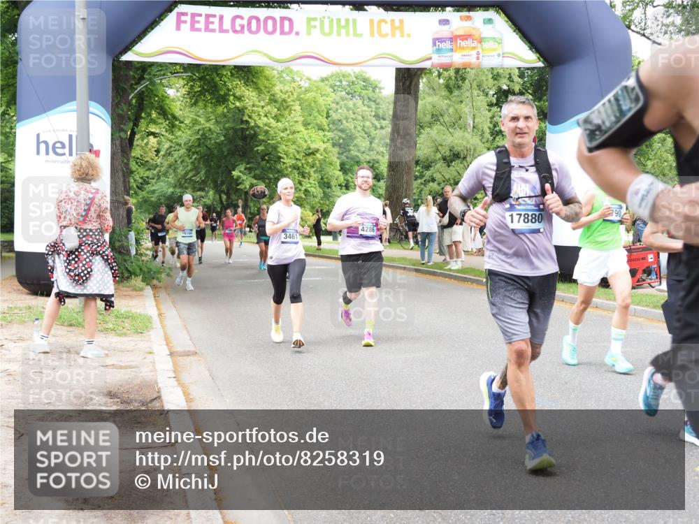 29.06.2025 - hella hamburg halbmarathon MichiJ http://msf.ph/oto/8258319 29.06.2025 10:53:13 Zwischen KM18-KM19 1790, 3461, 4227, 4322, 4499, 13173, 15678, 16099, 17077, 17638, 17880, 18261, 18655 meine-sportfotos.de