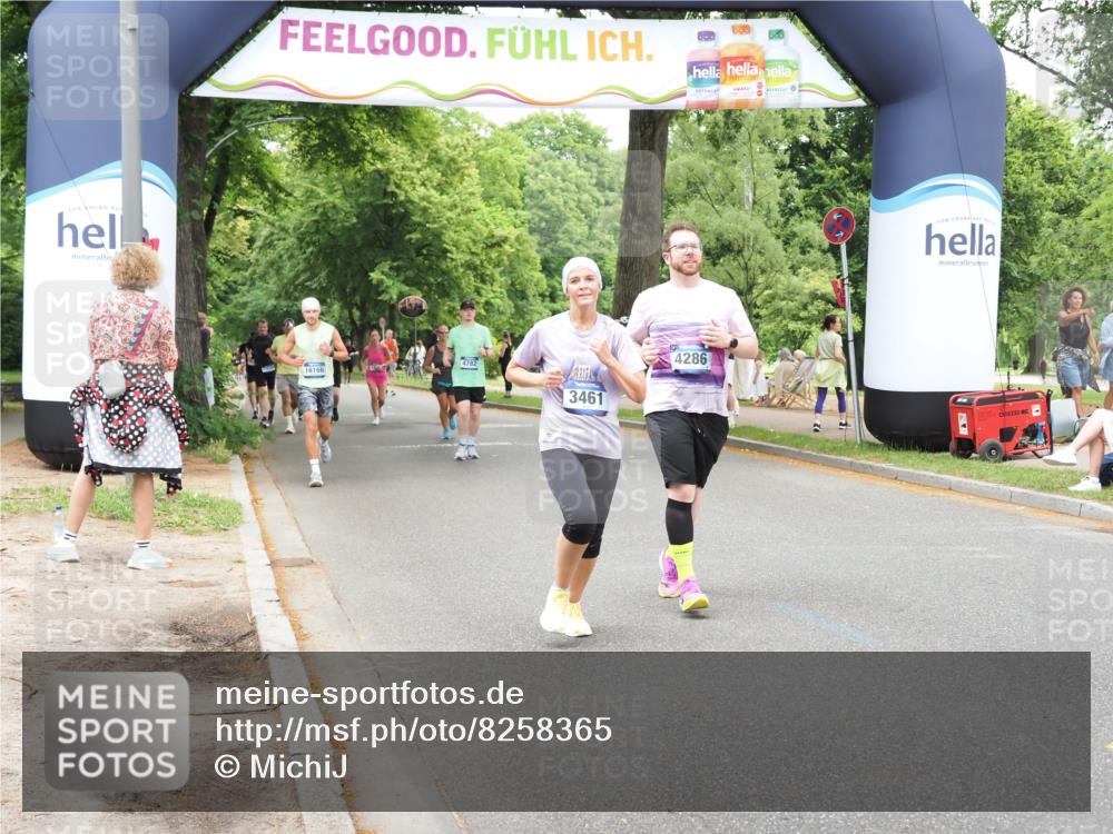 29.06.2025 - hella hamburg halbmarathon MichiJ http://msf.ph/oto/8258365 29.06.2025 10:53:14 Zwischen KM18-KM19 1790, 3461, 4227, 4286, 4322, 13173, 15678, 16099, 17077, 17638, 17880, 18261, 18655 meine-sportfotos.de