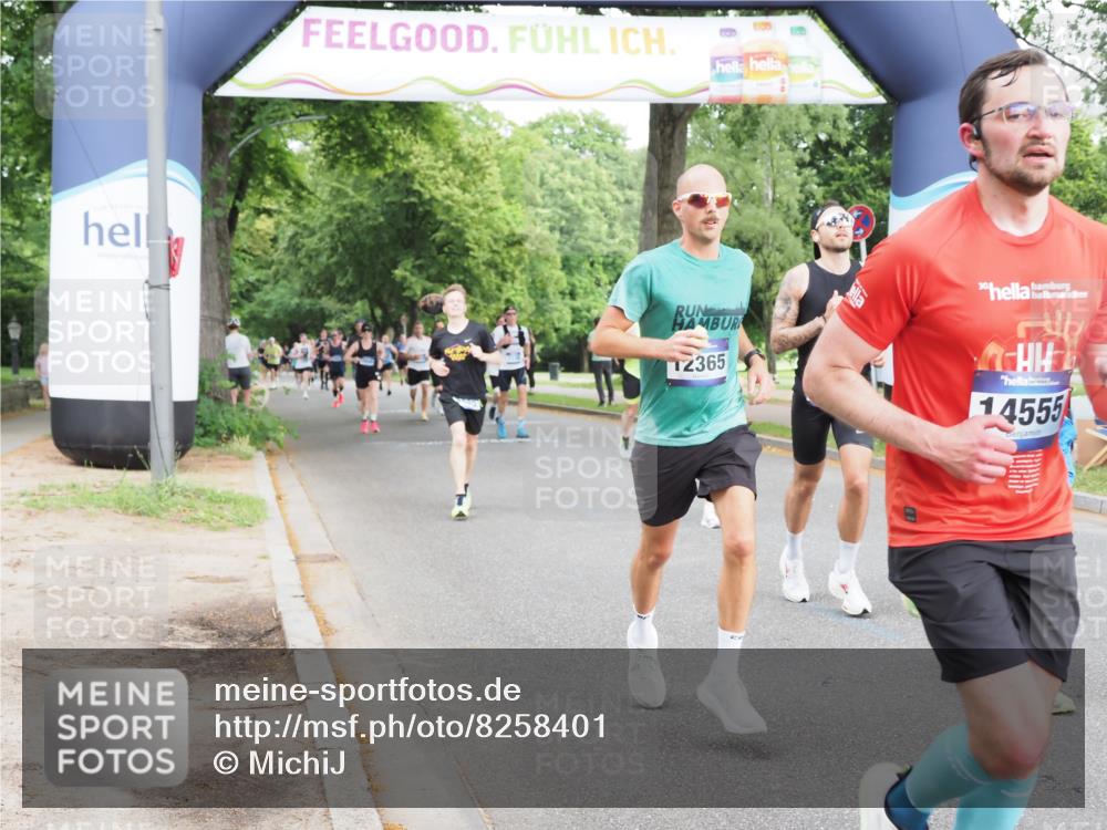 29.06.2025 - hella hamburg halbmarathon MichiJ http://msf.ph/oto/8258401 29.06.2025 10:29:39 Zwischen KM18-KM19 2675, 4380, 4634, 5007, 5014, 8074, 9358, 9885, 10978, 11062, 11922, 12365, 14555, 15164, 16599, 16816, 18399 meine-sportfotos.de