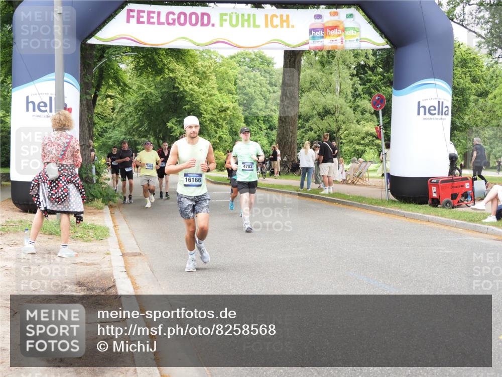 29.06.2025 - hella hamburg halbmarathon MichiJ http://msf.ph/oto/8258568 29.06.2025 10:53:17 Zwischen KM18-KM19 1790, 3461, 4286, 4322, 4782, 7485, 15678, 16099, 16166, 17638, 17880, 18261, 18655 meine-sportfotos.de