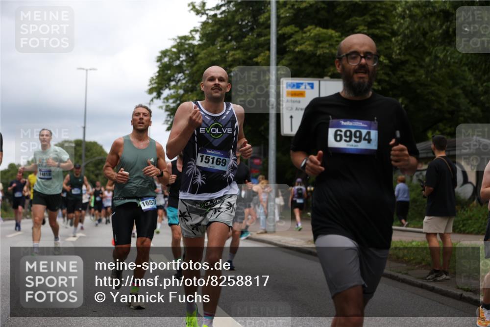 29.06.2025 - hella hamburg halbmarathon Yannick Fuchs http://msf.ph/oto/8258817 29.06.2025 10:48:30 20KM 1327, 1410, 1496, 1815, 2474, 2771, 3041, 3177, 3310, 3791, 3794, 3861, 3898, 3945, 4189, 4231, 6082, 6084, 6356, 6443, 6581, 6723, 6994, 8223, 8449, 8514, 8698, 8772, 8798, 9012, 9060, 9227, 10191, 10192, 10263, 10266, 11499, 11747, 12186, 12213, 12362, 12489, 13297, 13869, 14036, 14592, 14638, 14660, 14818, 14948, 15113, 15156, 15169, 15408, 15524, 15879, 16092, 16574, 16750, 17740, 17765, 18759, 19177 meine-sportfotos.de