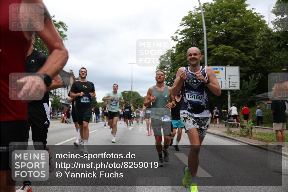 29.06.2025 - hella hamburg halbmarathon Yannick Fuchs http://msf.ph/oto/8259019 29.06.2025 10:48:31 20KM 1327, 1410, 1496, 1815, 2474, 2771, 3041, 3177, 3310, 3791, 3794, 3861, 3945, 4189, 4231, 4938, 6082, 6084, 6356, 6443, 6581, 6723, 6994, 8223, 8449, 8514, 8698, 8772, 8798, 9012, 9060, 9227, 10191, 10192, 10263, 10266, 11333, 11499, 11747, 12186, 12362, 12489, 13297, 13869, 14036, 14175, 14592, 14638, 14660, 14818, 14948, 15113, 15156, 15169, 15408, 15524, 15879, 16092, 16574, 16750, 17740, 17765, 19177 meine-sportfotos.de