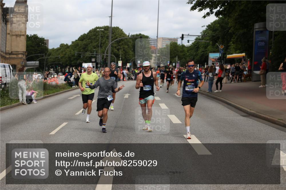 29.06.2025 - hella hamburg halbmarathon Yannick Fuchs http://msf.ph/oto/8259029 29.06.2025 10:36:08 20KM 1570, 1763, 1800, 2579, 2675, 5387, 5987, 6550, 6593, 7092, 7432, 8358, 9815, 10894, 11417, 12434, 12588, 13714, 13876, 14346, 14899, 15521, 16084, 17032, 17159, 17182, 17882, 18442, 18491, 18509, 18764, 18772, 18802 meine-sportfotos.de