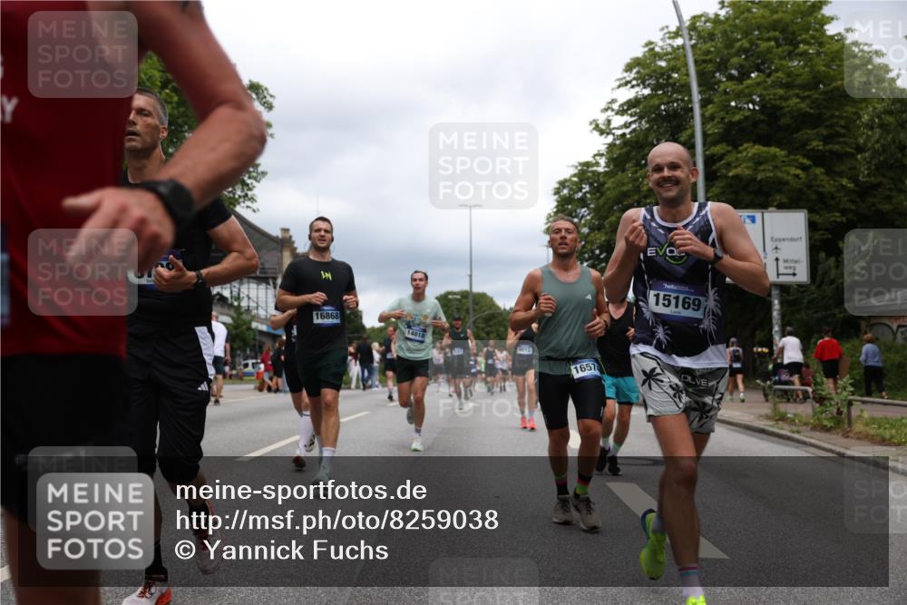 29.06.2025 - hella hamburg halbmarathon Yannick Fuchs http://msf.ph/oto/8259038 29.06.2025 10:48:31 20KM 1327, 1410, 1496, 1815, 2474, 2771, 3041, 3177, 3310, 3791, 3794, 3861, 3945, 4189, 4231, 4938, 6082, 6084, 6356, 6443, 6581, 6723, 6994, 8223, 8449, 8514, 8698, 8772, 8798, 9012, 9060, 9227, 10191, 10192, 10263, 10266, 11333, 11499, 11747, 12186, 12362, 12489, 13297, 13869, 14036, 14175, 14592, 14638, 14660, 14818, 14948, 15113, 15156, 15169, 15408, 15524, 15879, 16092, 16574, 16750, 17740, 17765, 19177 meine-sportfotos.de