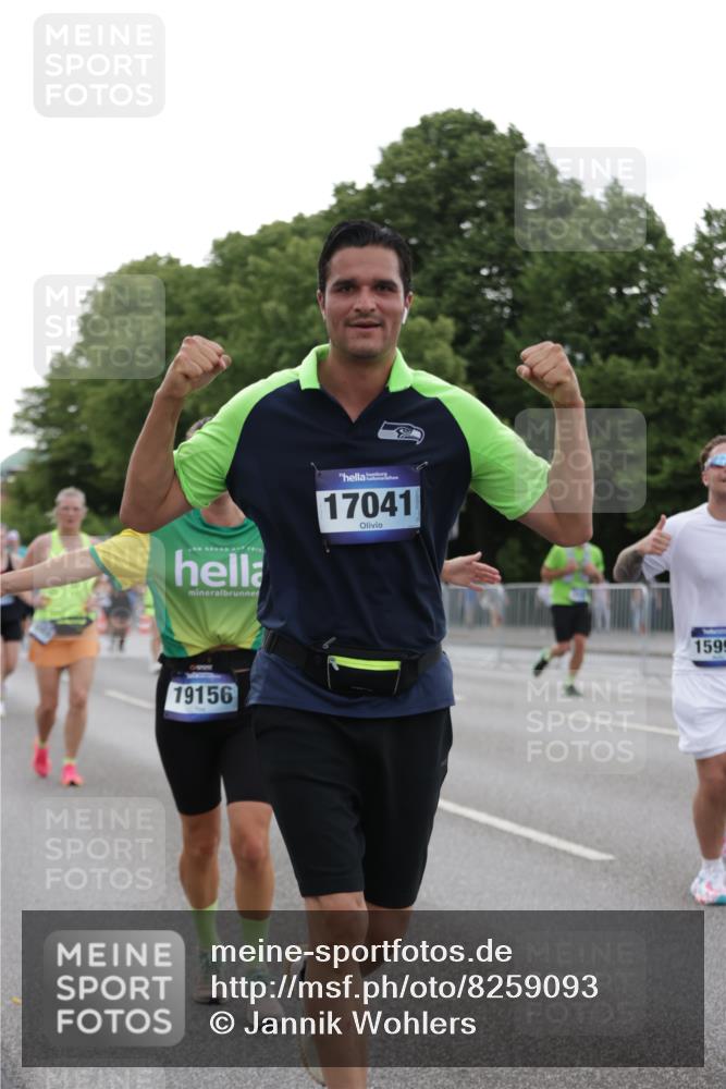 29.06.2025 - hella hamburg halbmarathon Jannik Wohlers http://msf.ph/oto/8259093 29.06.2025 10:32:22 Lombardsbrücke 1078, 1237, 1732, 2059, 2276, 3422, 3660, 3670, 3753, 4446, 6040, 6861, 7308, 7309, 7387, 7531, 7633, 7749, 7750, 8170, 8839, 9010, 9034, 9188, 9542, 10013, 10048, 10203, 10277, 10354, 10470, 10624, 10770, 11076, 11248, 11756, 12470, 12508, 14301, 15071, 15171, 15847, 15997, 16129, 16502, 16898, 16999, 17041, 17102, 17167, 17508, 18069, 18502, 18706, 18927, 19156 meine-sportfotos.de