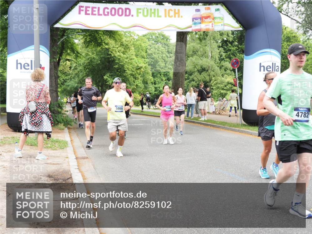 29.06.2025 - hella hamburg halbmarathon MichiJ http://msf.ph/oto/8259102 29.06.2025 10:53:20 Zwischen KM18-KM19 1790, 3461, 4286, 4782, 5869, 7485, 11191, 11523, 16099, 16166, 16602, 17569, 18261 meine-sportfotos.de