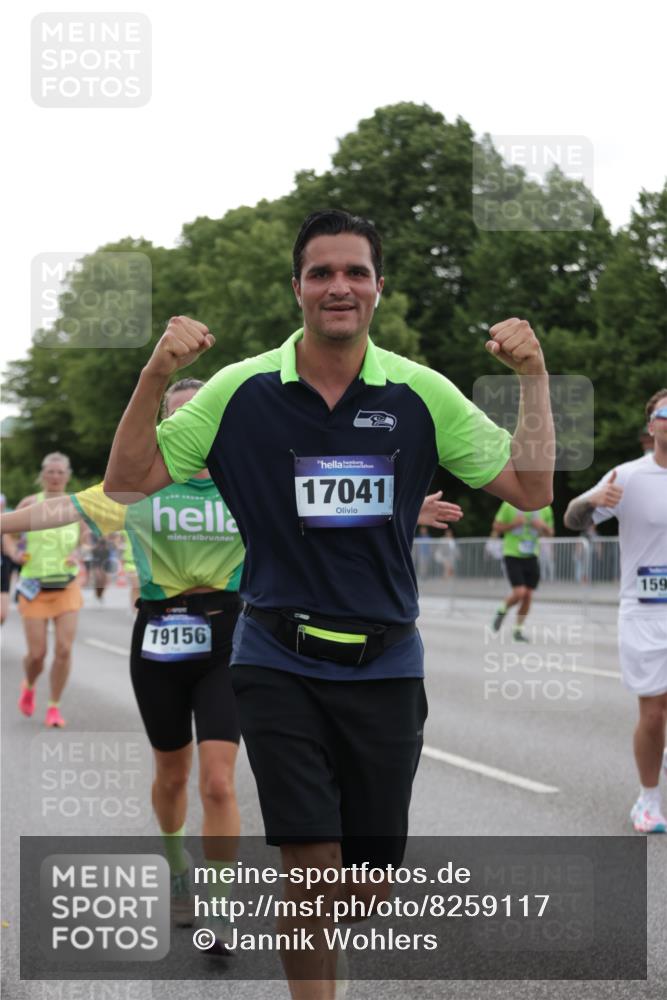 29.06.2025 - hella hamburg halbmarathon Jannik Wohlers http://msf.ph/oto/8259117 29.06.2025 10:32:22 Lombardsbrücke 1078, 1237, 1732, 2059, 2276, 3422, 3660, 3670, 3753, 4446, 6040, 6861, 7308, 7309, 7387, 7531, 7633, 7749, 7750, 8170, 8839, 9010, 9034, 9188, 9542, 10013, 10048, 10203, 10277, 10354, 10470, 10624, 10770, 11076, 11248, 11756, 12470, 12508, 14301, 15071, 15171, 15847, 15997, 16129, 16502, 16898, 16999, 17041, 17102, 17167, 17508, 18069, 18502, 18706, 18927, 19156 meine-sportfotos.de