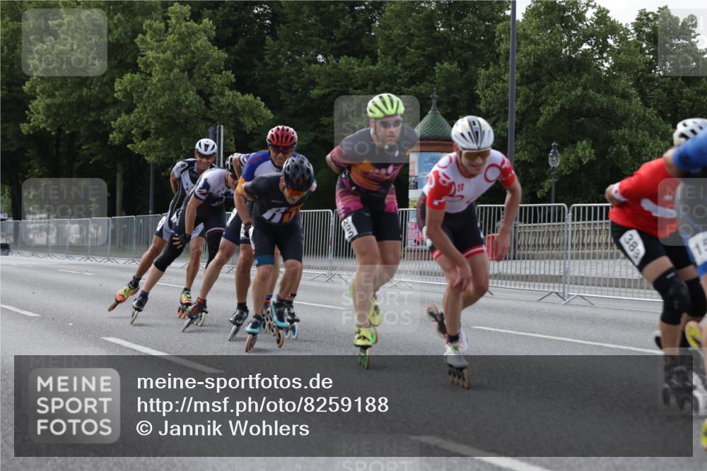 29.06.2025 - hella hamburg halbmarathon Jannik Wohlers http://msf.ph/oto/8259188 29.06.2025 08:49:25 Lombardsbrücke  meine-sportfotos.de