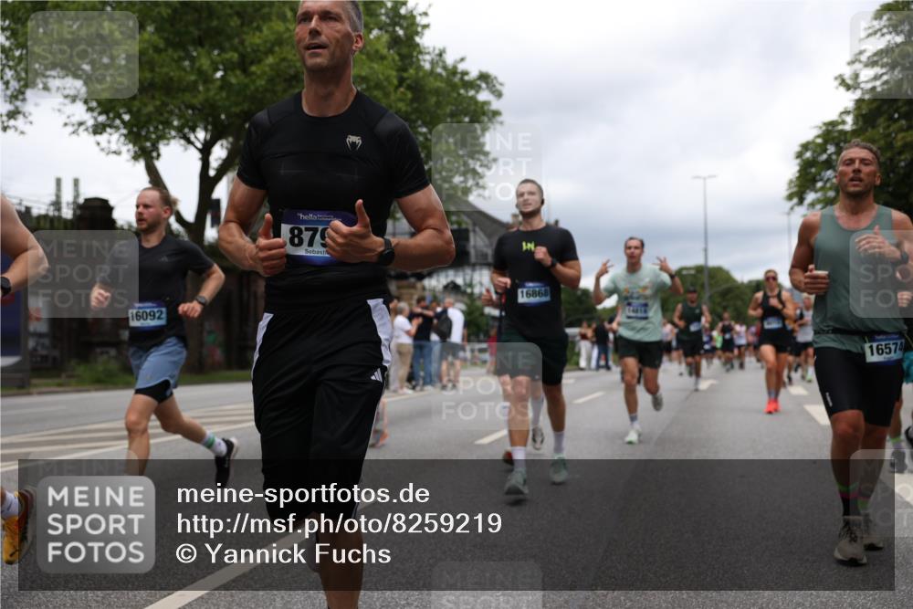 29.06.2025 - hella hamburg halbmarathon Yannick Fuchs http://msf.ph/oto/8259219 29.06.2025 10:48:31 20KM 1327, 1410, 1496, 1815, 2474, 2771, 3041, 3177, 3310, 3791, 3794, 3861, 3945, 4189, 4231, 4938, 6082, 6084, 6356, 6443, 6581, 6723, 6994, 8223, 8449, 8514, 8698, 8772, 8798, 9012, 9060, 9227, 10191, 10192, 10263, 10266, 11333, 11499, 11747, 12186, 12362, 12489, 13297, 13869, 14036, 14175, 14592, 14638, 14660, 14818, 14948, 15113, 15156, 15169, 15408, 15524, 15879, 16092, 16574, 16750, 17740, 17765, 19177 meine-sportfotos.de