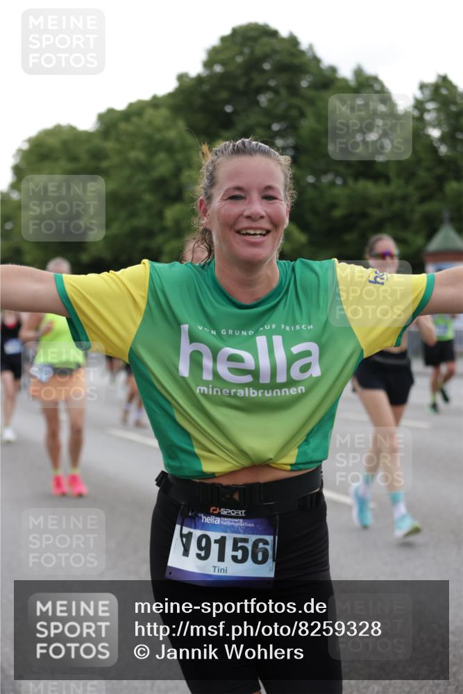 29.06.2025 - hella hamburg halbmarathon Jannik Wohlers http://msf.ph/oto/8259328 29.06.2025 10:32:24 Lombardsbrücke 1078, 1237, 1732, 2059, 2276, 3422, 3660, 3670, 3708, 3753, 4446, 4555, 6040, 6861, 7308, 7309, 7387, 7531, 7633, 7749, 7750, 8170, 8839, 9010, 9034, 9188, 9542, 9768, 10013, 10048, 10203, 10277, 10470, 10770, 11076, 11248, 11756, 12423, 12424, 12470, 12508, 12907, 13789, 14301, 14347, 15171, 15997, 16129, 16502, 16702, 16898, 16999, 17041, 17102, 17167, 17508, 17664, 18069, 18502, 18706, 18927, 19156, 19213 meine-sportfotos.de