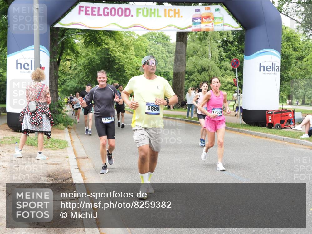 29.06.2025 - hella hamburg halbmarathon MichiJ http://msf.ph/oto/8259382 29.06.2025 10:53:22 Zwischen KM18-KM19 2142, 4286, 4782, 5869, 7323, 7485, 11191, 11523, 16166, 16602, 17569 meine-sportfotos.de