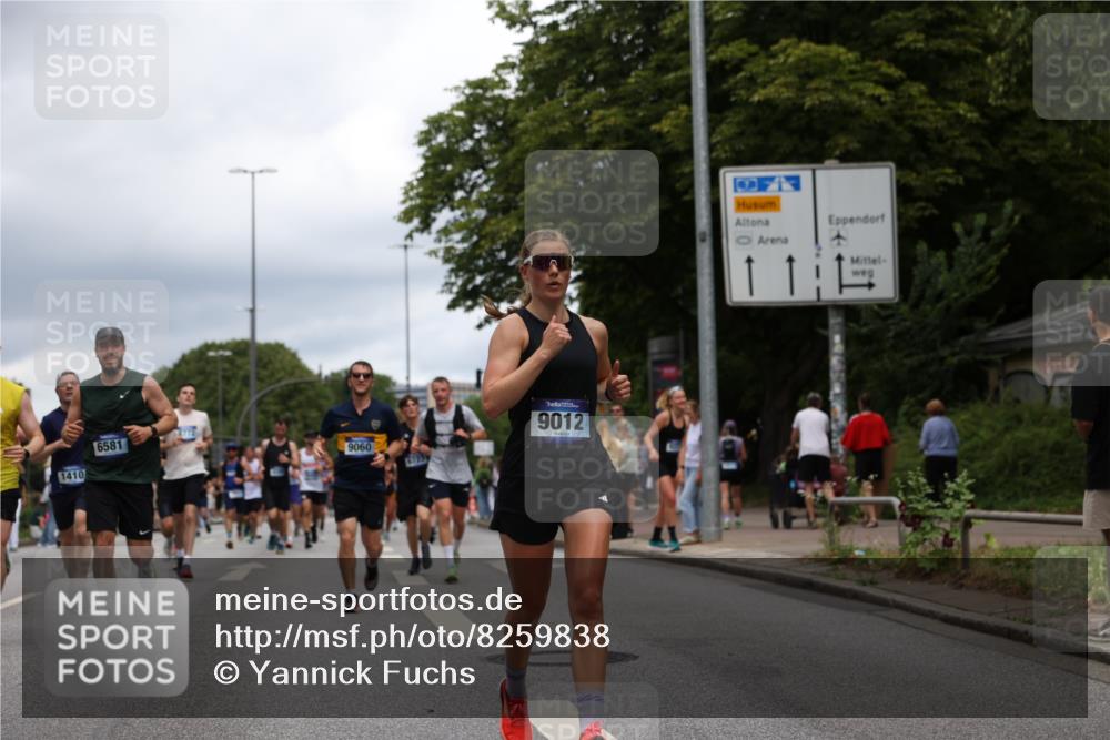29.06.2025 - hella hamburg halbmarathon Yannick Fuchs http://msf.ph/oto/8259838 29.06.2025 10:48:33 20KM 1125, 1327, 1410, 1496, 1815, 2474, 2771, 2884, 3041, 3177, 3791, 3794, 3861, 3945, 4189, 4231, 4938, 5319, 6082, 6084, 6356, 6443, 6581, 6587, 6723, 6994, 8449, 8514, 8698, 8772, 8798, 9012, 9060, 9227, 10191, 10192, 10263, 10266, 11333, 11499, 11747, 11976, 12186, 12362, 12489, 12961, 13297, 13869, 13988, 14036, 14175, 14592, 14638, 14660, 14818, 14948, 15113, 15156, 15169, 15389, 15408, 15524, 15879, 16047, 16092, 16574, 17740 meine-sportfotos.de