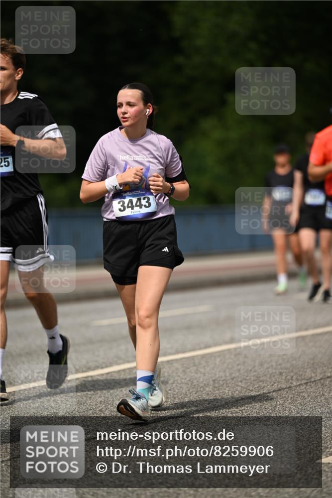 29.06.2025 - hella hamburg halbmarathon Dr. Thomas Lammeyer http://msf.ph/oto/8259906 29.06.2025 10:35:12 Kennedybrücke 1059, 1097, 1472, 1547, 1773, 1979, 2414, 2754, 2755, 2914, 3131, 3281, 3443, 4561, 4817, 5437, 5943, 6057, 6078, 6195, 6546, 6616, 6725, 6787, 7351, 7604, 7772, 8050, 8812, 8941, 9937, 10586 meine-sportfotos.de
