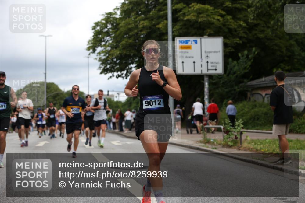 29.06.2025 - hella hamburg halbmarathon Yannick Fuchs http://msf.ph/oto/8259939 29.06.2025 10:48:34 20KM 1125, 1327, 1410, 1496, 1815, 2474, 2561, 2771, 2884, 3041, 3177, 3791, 3794, 3861, 3945, 4189, 4231, 4938, 5319, 6082, 6084, 6356, 6443, 6581, 6587, 6723, 6994, 8449, 8514, 8698, 8772, 8798, 9012, 9060, 9227, 10191, 10192, 10263, 10266, 11333, 11499, 11747, 11976, 12186, 12362, 12489, 12961, 13297, 13988, 14036, 14175, 14592, 14638, 14660, 14818, 14948, 15113, 15156, 15169, 15389, 15408, 15524, 15879, 16047, 16092, 16574, 17740 meine-sportfotos.de