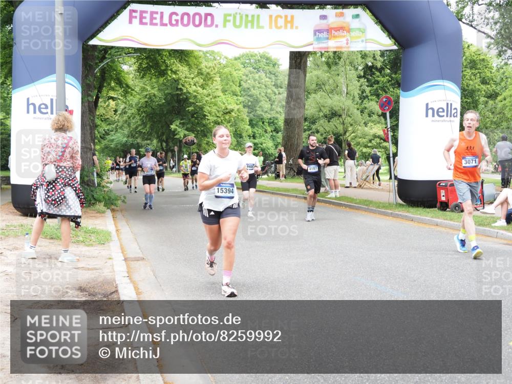29.06.2025 - hella hamburg halbmarathon MichiJ http://msf.ph/oto/8259992 29.06.2025 10:53:28 Zwischen KM18-KM19 2142, 3071, 4187, 5869, 7323, 11191, 12255, 15394, 16602 meine-sportfotos.de