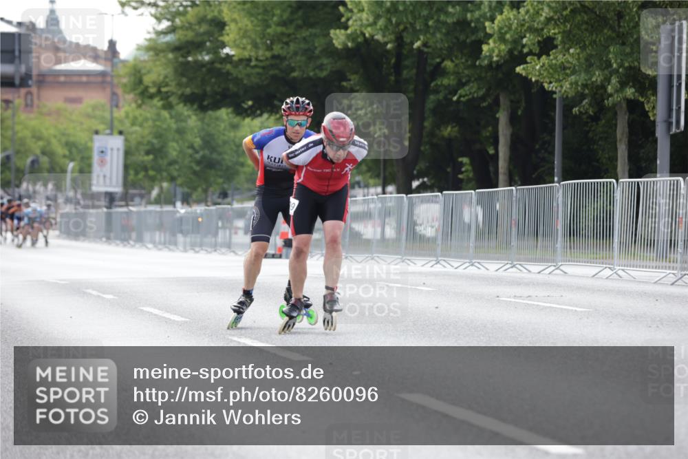29.06.2025 - hella hamburg halbmarathon Jannik Wohlers http://msf.ph/oto/8260096 29.06.2025 08:49:49 Lombardsbrücke  meine-sportfotos.de