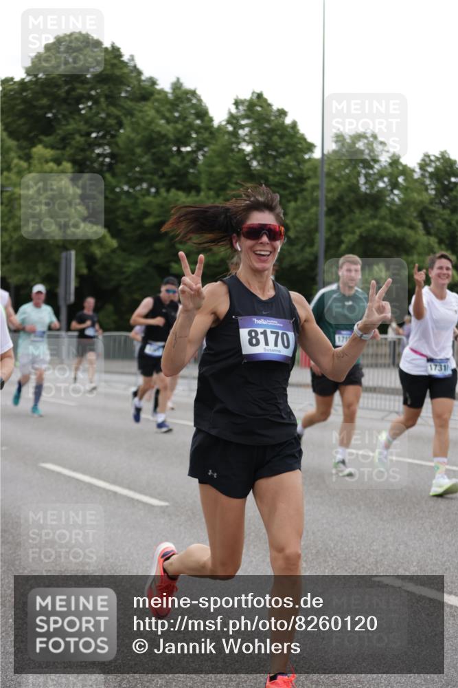 29.06.2025 - hella hamburg halbmarathon Jannik Wohlers http://msf.ph/oto/8260120 29.06.2025 10:32:33 Lombardsbrücke 1078, 1237, 1324, 1732, 2276, 2959, 3391, 3422, 3708, 3753, 3871, 4030, 4096, 4555, 4650, 5110, 6040, 6861, 7387, 7982, 8170, 8839, 9034, 9143, 9471, 9542, 9768, 11260, 11756, 12423, 12424, 12508, 12907, 13789, 14305, 14347, 14743, 15951, 15957, 16502, 16702, 17102, 17157, 17317, 17417, 17508, 17664, 18191, 18409, 18502, 19156, 19213 meine-sportfotos.de