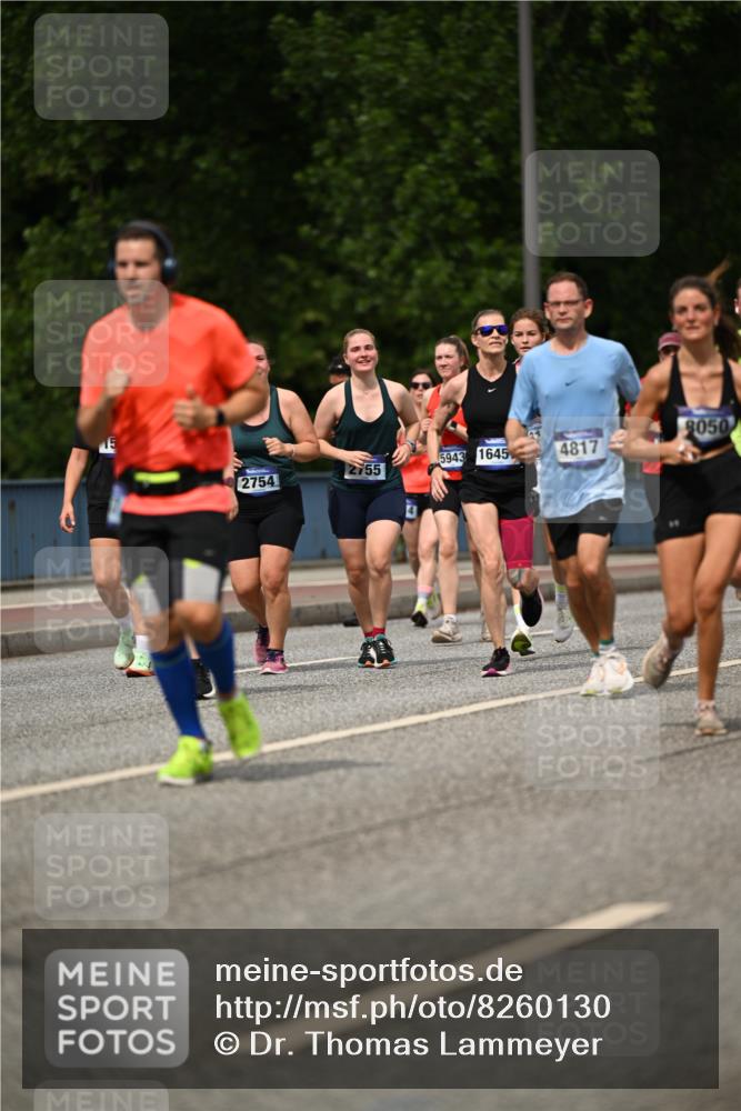 29.06.2025 - hella hamburg halbmarathon Dr. Thomas Lammeyer http://msf.ph/oto/8260130 29.06.2025 10:35:13 Kennedybrücke 1059, 1097, 1472, 1547, 1979, 2414, 2754, 2755, 2914, 3131, 3281, 3443, 4561, 4817, 5437, 5943, 6057, 6078, 6195, 6546, 6616, 6725, 6787, 7604, 7772, 8050, 8812, 8941, 10586 meine-sportfotos.de