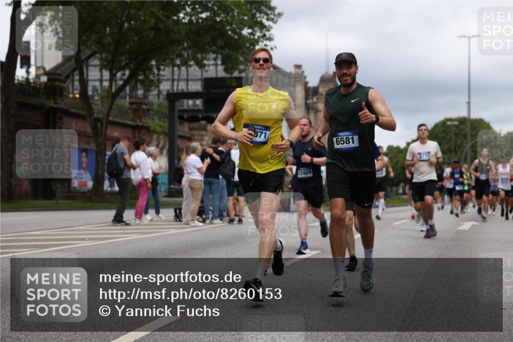 29.06.2025 - hella hamburg halbmarathon Yannick Fuchs http://msf.ph/oto/8260153 29.06.2025 10:48:35 20KM 1125, 1327, 1410, 1496, 1815, 2474, 2561, 2771, 2884, 3041, 3177, 3791, 3794, 3861, 3945, 4189, 4231, 4938, 5319, 6082, 6084, 6356, 6443, 6581, 6587, 6723, 6994, 8449, 8514, 8698, 8772, 8798, 8973, 9012, 9060, 9227, 10191, 10192, 10263, 10266, 10368, 11333, 11499, 11747, 11797, 11976, 12186, 12362, 12489, 12961, 13297, 13988, 14036, 14175, 14592, 14638, 14660, 14818, 14948, 15113, 15156, 15169, 15389, 15408, 15524, 15879, 16047, 16092, 16574, 17740 meine-sportfotos.de