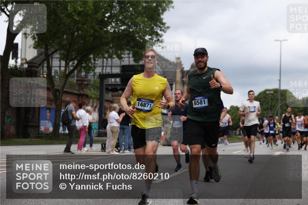 29.06.2025 - hella hamburg halbmarathon Yannick Fuchs http://msf.ph/oto/8260210 29.06.2025 10:48:35 20KM 1125, 1327, 1410, 1496, 1815, 2474, 2561, 2771, 2884, 3041, 3177, 3791, 3794, 3861, 3945, 4189, 4231, 4938, 5319, 6082, 6084, 6356, 6443, 6581, 6587, 6723, 6994, 8449, 8514, 8698, 8772, 8798, 8973, 9012, 9060, 9227, 10191, 10192, 10263, 10266, 10368, 11333, 11499, 11747, 11797, 11976, 12186, 12362, 12489, 12961, 13297, 13988, 14036, 14175, 14592, 14638, 14660, 14818, 14948, 15113, 15156, 15169, 15389, 15408, 15524, 15879, 16047, 16092, 16574, 17740 meine-sportfotos.de