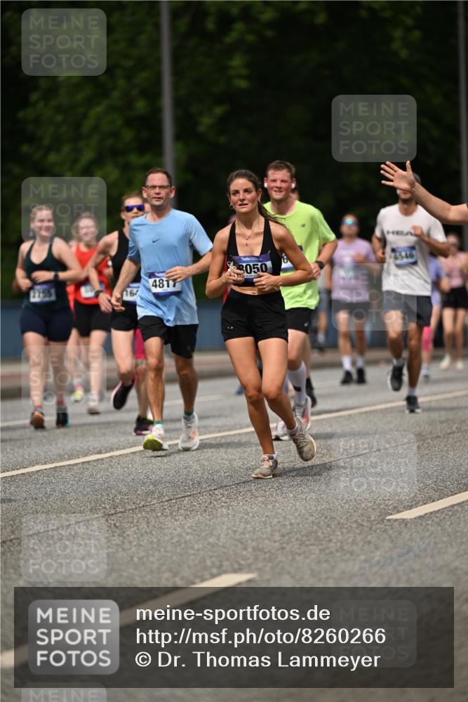 29.06.2025 - hella hamburg halbmarathon Dr. Thomas Lammeyer http://msf.ph/oto/8260266 29.06.2025 10:35:13 Kennedybrücke 1059, 1097, 1472, 1547, 1979, 2414, 2754, 2755, 2914, 3131, 3281, 3443, 4561, 4817, 5437, 5943, 6057, 6078, 6195, 6546, 6616, 6725, 6787, 7604, 7772, 8050, 8812, 8941, 10586 meine-sportfotos.de