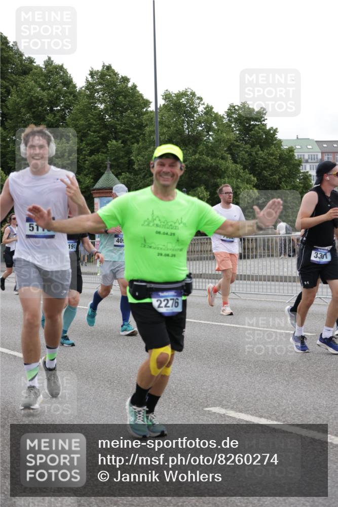 29.06.2025 - hella hamburg halbmarathon Jannik Wohlers http://msf.ph/oto/8260274 29.06.2025 10:32:36 Lombardsbrücke 1078, 1237, 1324, 1732, 2276, 2959, 3391, 3422, 3708, 3753, 3871, 4030, 4096, 4555, 4650, 5110, 5581, 5917, 6040, 6861, 7982, 8170, 8839, 9034, 9143, 9471, 9542, 9768, 11260, 11756, 12039, 12423, 12424, 12812, 12813, 12907, 13789, 14305, 14347, 14743, 15951, 15957, 16502, 16702, 17102, 17157, 17317, 17417, 17664, 18191, 18409, 18502, 18742, 18743, 19213 meine-sportfotos.de