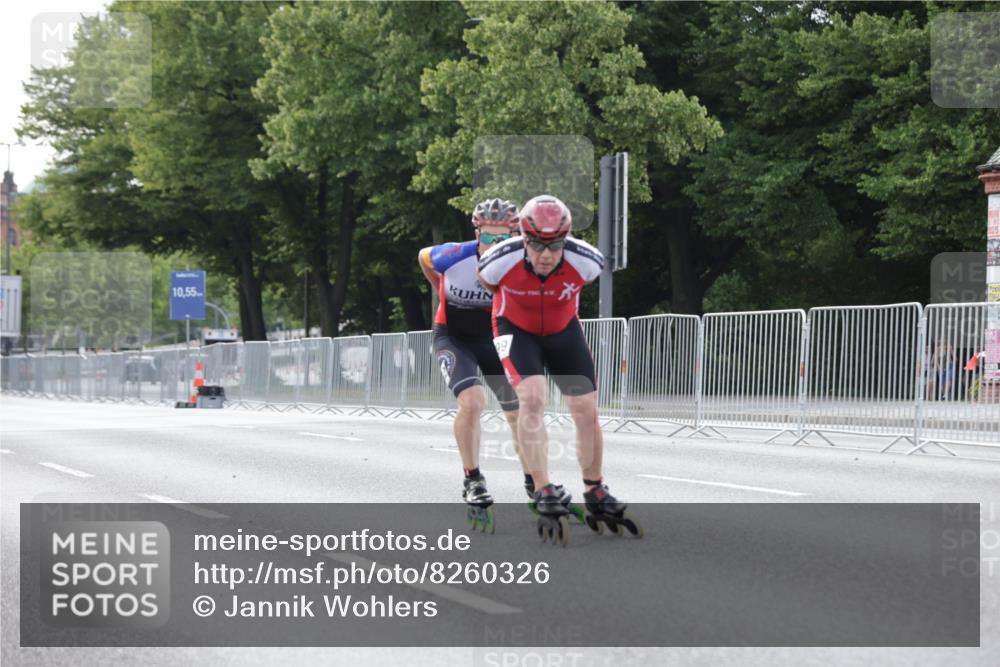 29.06.2025 - hella hamburg halbmarathon Jannik Wohlers http://msf.ph/oto/8260326 29.06.2025 08:49:50 Lombardsbrücke  meine-sportfotos.de