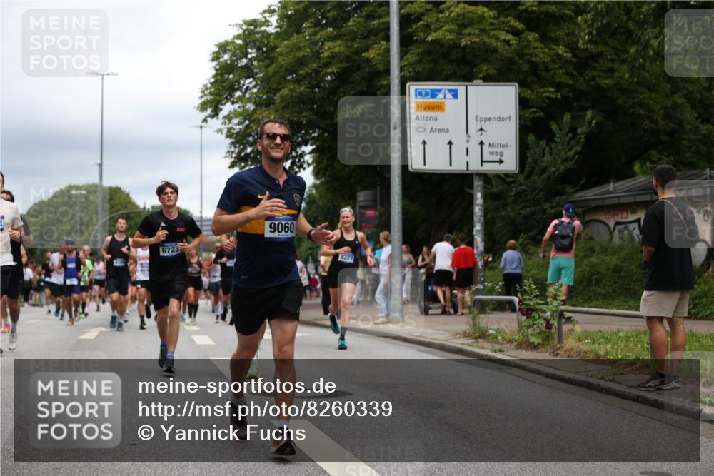 29.06.2025 - hella hamburg halbmarathon Yannick Fuchs http://msf.ph/oto/8260339 29.06.2025 10:48:35 20KM 1125, 1327, 1410, 1496, 1815, 2474, 2561, 2771, 2884, 3041, 3177, 3791, 3794, 3861, 3945, 4189, 4231, 4938, 5319, 6082, 6084, 6356, 6443, 6581, 6587, 6723, 6994, 8449, 8514, 8698, 8772, 8798, 8973, 9012, 9060, 9227, 10191, 10192, 10263, 10266, 10368, 11333, 11499, 11747, 11797, 11976, 12186, 12362, 12489, 12961, 13297, 13988, 14036, 14175, 14592, 14638, 14660, 14818, 14948, 15113, 15156, 15169, 15389, 15408, 15524, 15879, 16047, 16092, 16574, 17740 meine-sportfotos.de
