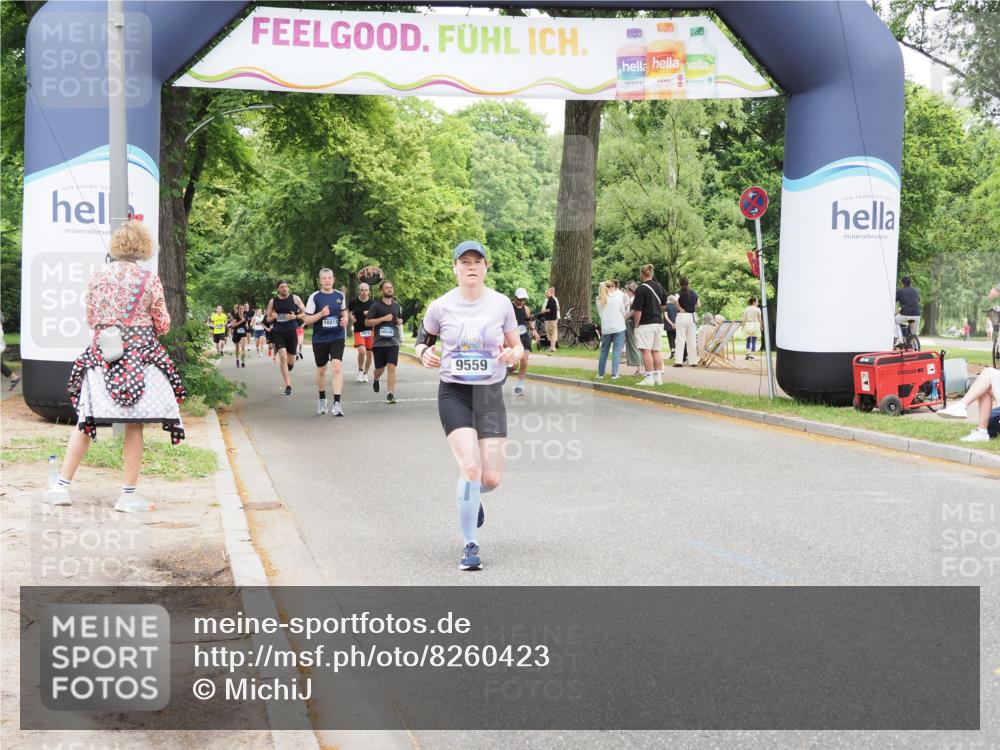 29.06.2025 - hella hamburg halbmarathon MichiJ http://msf.ph/oto/8260423 29.06.2025 10:53:32 Zwischen KM18-KM19 3071, 4187, 9405, 9559, 12255, 15394 meine-sportfotos.de