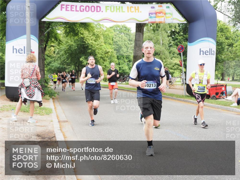 29.06.2025 - hella hamburg halbmarathon MichiJ http://msf.ph/oto/8260630 29.06.2025 10:53:37 Zwischen KM18-KM19 5976, 6059, 9405, 9559, 10213, 11507, 12313, 16546 meine-sportfotos.de