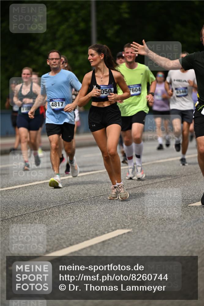 29.06.2025 - hella hamburg halbmarathon Dr. Thomas Lammeyer http://msf.ph/oto/8260744 29.06.2025 10:35:14 Kennedybrücke 1059, 1097, 1472, 1547, 1979, 2414, 2754, 2755, 2914, 3131, 3281, 3443, 4561, 4817, 5437, 5943, 6057, 6078, 6195, 6546, 6616, 6725, 6787, 7120, 7604, 7772, 8050, 8812, 8941, 10586 meine-sportfotos.de