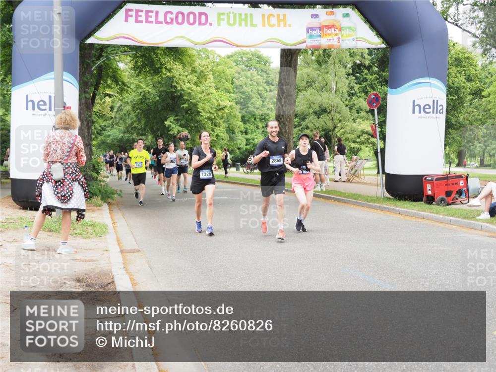 29.06.2025 - hella hamburg halbmarathon MichiJ http://msf.ph/oto/8260826 29.06.2025 10:53:43 Zwischen KM18-KM19 1329, 5976, 10213, 11507, 12313, 16546, 17500 meine-sportfotos.de