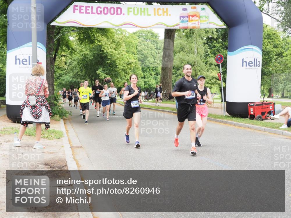 29.06.2025 - hella hamburg halbmarathon MichiJ http://msf.ph/oto/8260946 29.06.2025 10:53:44 Zwischen KM18-KM19 1329, 2868, 5976, 10213, 12313, 16546, 17500 meine-sportfotos.de
