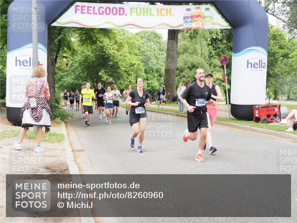 29.06.2025 - hella hamburg halbmarathon MichiJ http://msf.ph/oto/8260960 29.06.2025 10:53:44 Zwischen KM18-KM19 1329, 2868, 5976, 10213, 12313, 16546, 17500 meine-sportfotos.de