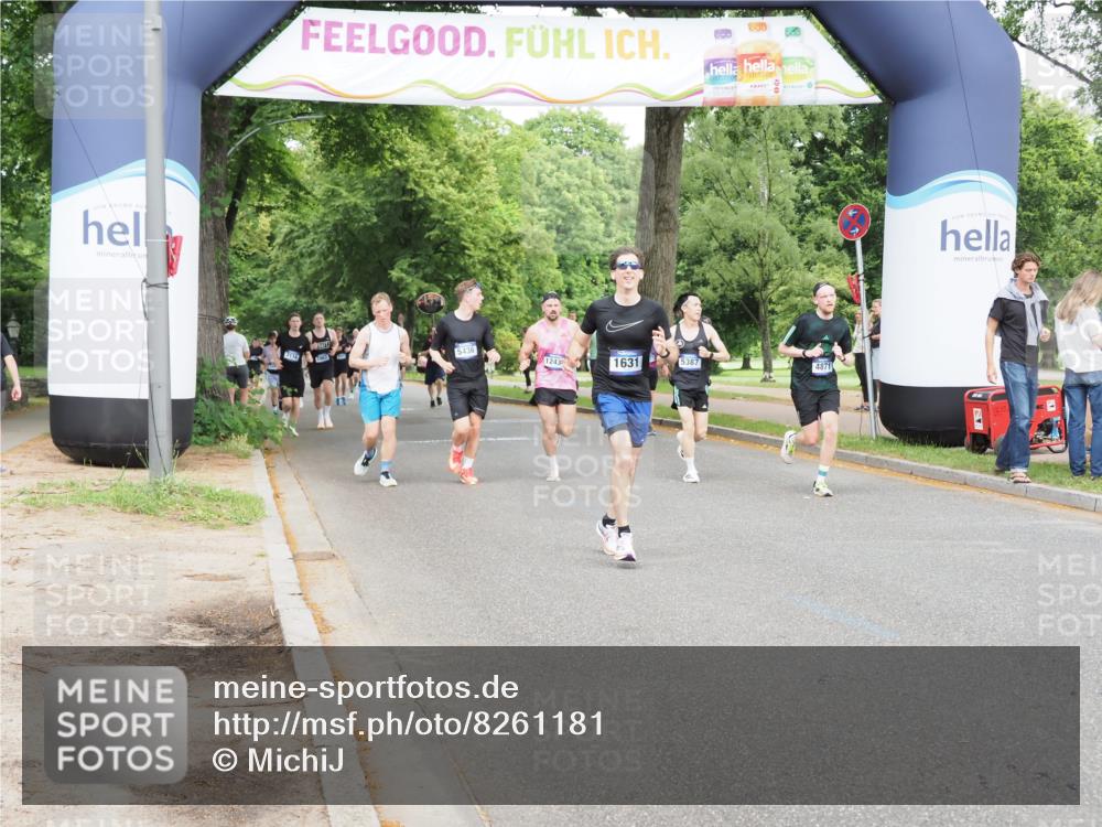 29.06.2025 - hella hamburg halbmarathon MichiJ http://msf.ph/oto/8261181 29.06.2025 10:29:58 Zwischen KM18-KM19 4871, 10375, 10894, 16281, 17720 meine-sportfotos.de