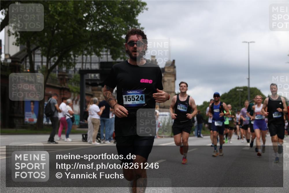 29.06.2025 - hella hamburg halbmarathon Yannick Fuchs http://msf.ph/oto/8261246 29.06.2025 10:48:39 20KM 1125, 1327, 1410, 1496, 1506, 1628, 2119, 2474, 2561, 2771, 2884, 3041, 3177, 3791, 3794, 3861, 3945, 4029, 4189, 4231, 4938, 5319, 6082, 6084, 6433, 6443, 6581, 6587, 6723, 8449, 8487, 8514, 8698, 8772, 8798, 8973, 9012, 9060, 9227, 10191, 10192, 10263, 10266, 10368, 10376, 11184, 11333, 11499, 11747, 11797, 11799, 11976, 12186, 12362, 12489, 12961, 13297, 13988, 14036, 14175, 14592, 14638, 14660, 14818, 14948, 15156, 15169, 15389, 15408, 15524, 15879, 16047, 18380 meine-sportfotos.de