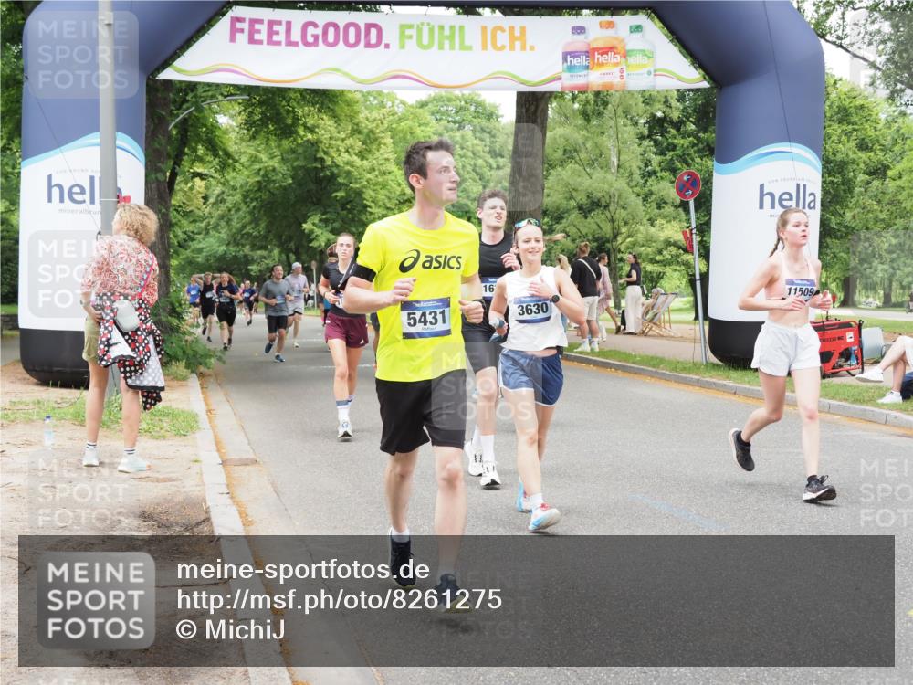 29.06.2025 - hella hamburg halbmarathon MichiJ http://msf.ph/oto/8261275 29.06.2025 10:53:48 Zwischen KM18-KM19 1329, 2868, 3630, 4532, 5431, 11509, 12998, 16379, 17500, 18857 meine-sportfotos.de