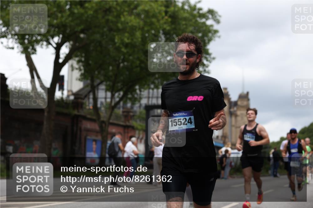 29.06.2025 - hella hamburg halbmarathon Yannick Fuchs http://msf.ph/oto/8261362 29.06.2025 10:48:39 20KM 1125, 1327, 1410, 1496, 1506, 1628, 2119, 2474, 2561, 2771, 2884, 3041, 3177, 3791, 3794, 3861, 3945, 4029, 4189, 4231, 4938, 5319, 6082, 6084, 6433, 6443, 6581, 6587, 6723, 8449, 8487, 8514, 8698, 8772, 8798, 8973, 9012, 9060, 9227, 10191, 10192, 10263, 10266, 10368, 10376, 11184, 11333, 11499, 11747, 11797, 11799, 11976, 12186, 12362, 12489, 12961, 13297, 13988, 14036, 14175, 14592, 14638, 14660, 14818, 14948, 15156, 15169, 15389, 15408, 15524, 15879, 16047, 18380 meine-sportfotos.de
