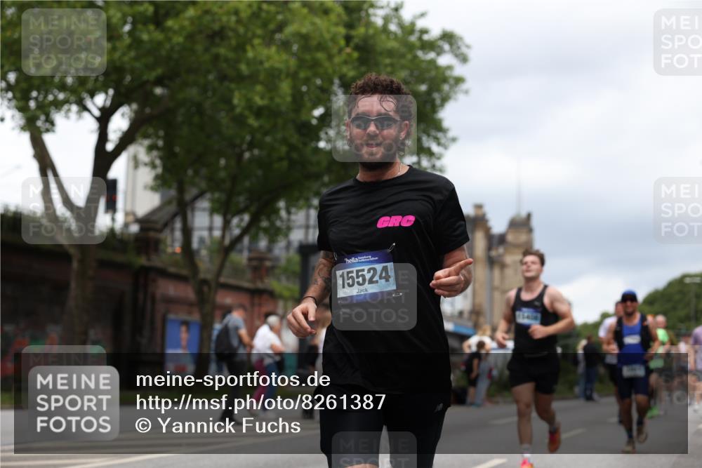 29.06.2025 - hella hamburg halbmarathon Yannick Fuchs http://msf.ph/oto/8261387 29.06.2025 10:48:39 20KM 1125, 1327, 1410, 1496, 1506, 1628, 2119, 2474, 2561, 2771, 2884, 3041, 3177, 3791, 3794, 3861, 3945, 4029, 4189, 4231, 4938, 5319, 6082, 6084, 6433, 6443, 6581, 6587, 6723, 8449, 8487, 8514, 8698, 8772, 8798, 8973, 9012, 9060, 9227, 10191, 10192, 10263, 10266, 10368, 10376, 11184, 11333, 11499, 11747, 11797, 11799, 11976, 12186, 12362, 12489, 12961, 13297, 13988, 14036, 14175, 14592, 14638, 14660, 14818, 14948, 15156, 15169, 15389, 15408, 15524, 15879, 16047, 18380 meine-sportfotos.de