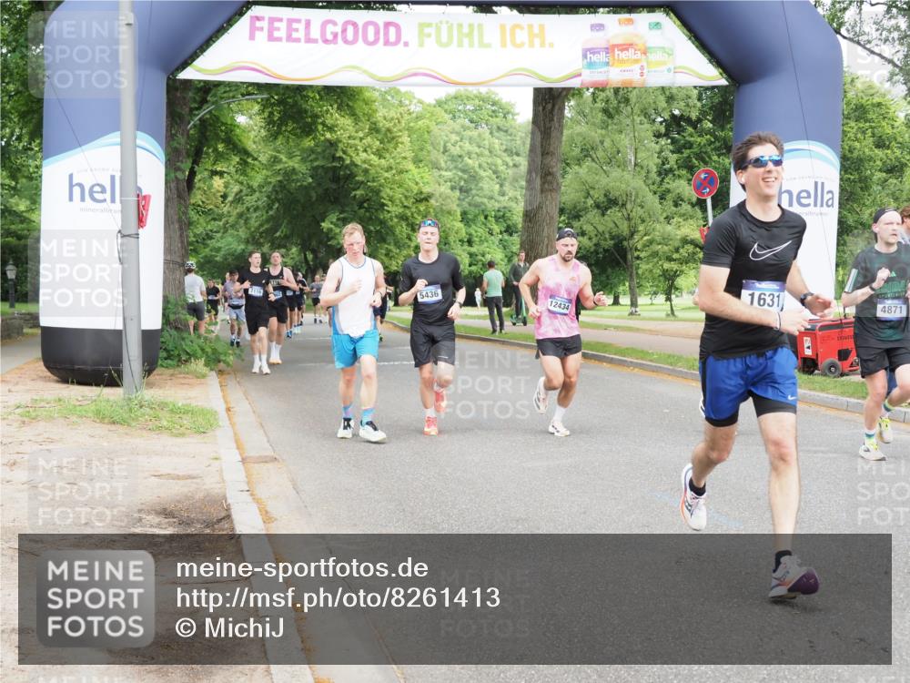 29.06.2025 - hella hamburg halbmarathon MichiJ http://msf.ph/oto/8261413 29.06.2025 10:29:59 Zwischen KM18-KM19 1631, 4871, 5387, 10375, 10894, 16281, 17720 meine-sportfotos.de