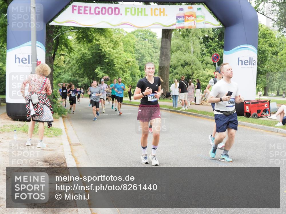 29.06.2025 - hella hamburg halbmarathon MichiJ http://msf.ph/oto/8261440 29.06.2025 10:53:50 Zwischen KM18-KM19 2868, 3630, 4532, 5431, 10042, 11509, 12998, 16379, 17500, 18857 meine-sportfotos.de
