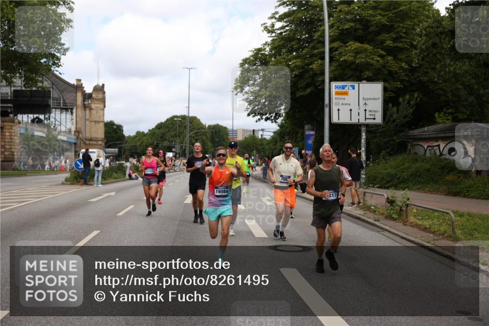 29.06.2025 - hella hamburg halbmarathon Yannick Fuchs http://msf.ph/oto/8261495 29.06.2025 10:36:25 20KM 1169, 1441, 1512, 1763, 1800, 1962, 2675, 5690, 5987, 6593, 7092, 7105, 7116, 8694, 9365, 9815, 10415, 11417, 12588, 13196, 13714, 13876, 14275, 14346, 15521, 15623, 15654, 15846, 15935, 16084, 17159, 17182, 17882, 17926, 18509, 18772, 19046 meine-sportfotos.de