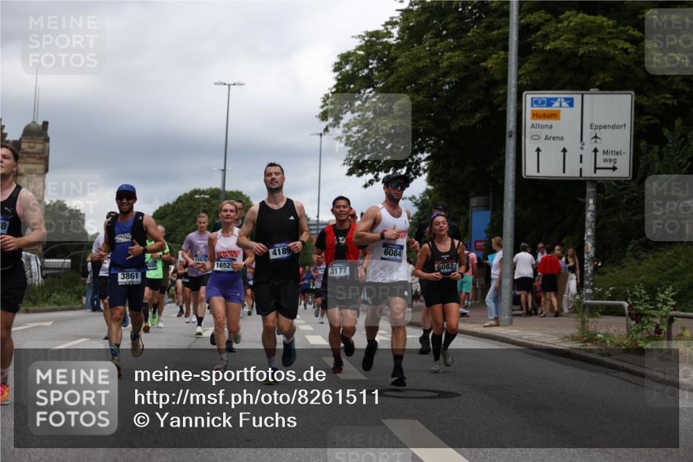 29.06.2025 - hella hamburg halbmarathon Yannick Fuchs http://msf.ph/oto/8261511 29.06.2025 10:48:39 20KM 1125, 1327, 1410, 1496, 1506, 1628, 2119, 2474, 2561, 2771, 2884, 3041, 3177, 3791, 3794, 3861, 3945, 4029, 4189, 4231, 4938, 5319, 6082, 6084, 6433, 6443, 6581, 6587, 6723, 8449, 8487, 8514, 8698, 8772, 8798, 8973, 9012, 9060, 9227, 10191, 10192, 10263, 10266, 10368, 10376, 11184, 11333, 11499, 11747, 11797, 11799, 11976, 12186, 12362, 12489, 12961, 13297, 13988, 14036, 14175, 14592, 14638, 14660, 14818, 14948, 15156, 15169, 15389, 15408, 15524, 15879, 16047, 18380 meine-sportfotos.de