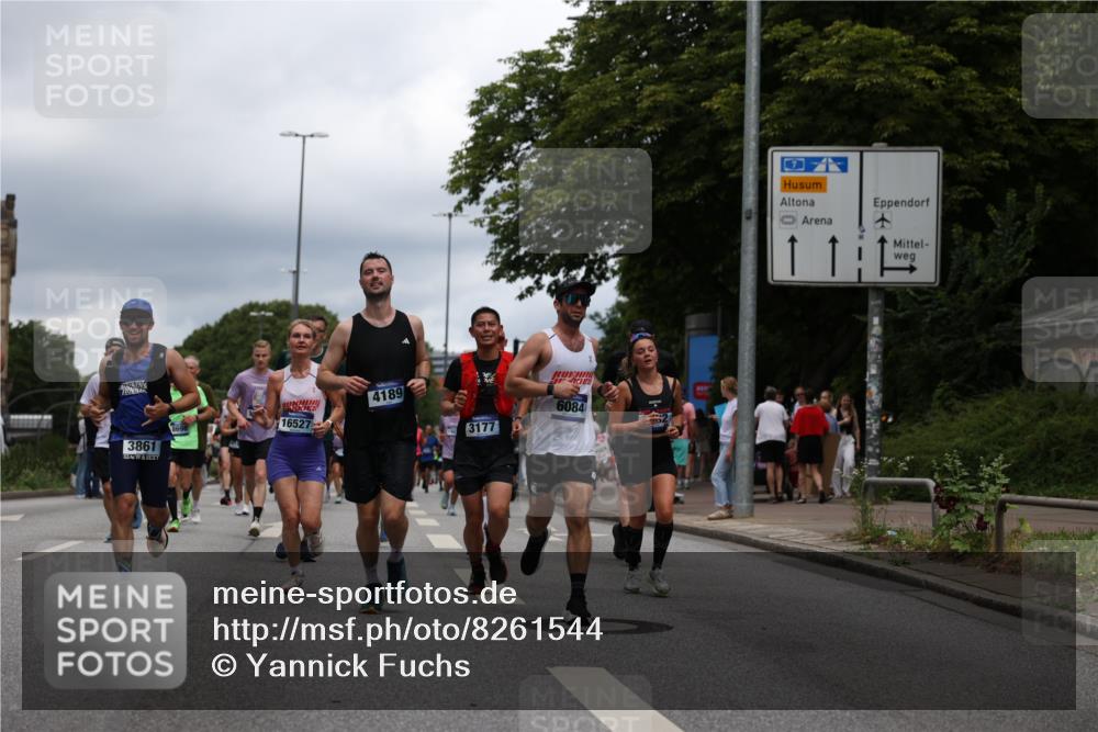 29.06.2025 - hella hamburg halbmarathon Yannick Fuchs http://msf.ph/oto/8261544 29.06.2025 10:48:39 20KM 1125, 1327, 1410, 1496, 1506, 1628, 2119, 2474, 2561, 2771, 2884, 3041, 3177, 3791, 3794, 3861, 3945, 4029, 4189, 4231, 4938, 5319, 6082, 6084, 6433, 6443, 6581, 6587, 6723, 8449, 8487, 8514, 8698, 8772, 8798, 8973, 9012, 9060, 9227, 10191, 10192, 10263, 10266, 10368, 10376, 11184, 11333, 11499, 11747, 11797, 11799, 11976, 12186, 12362, 12489, 12961, 13297, 13988, 14036, 14175, 14592, 14638, 14660, 14818, 14948, 15156, 15169, 15389, 15408, 15524, 15879, 16047, 18380 meine-sportfotos.de