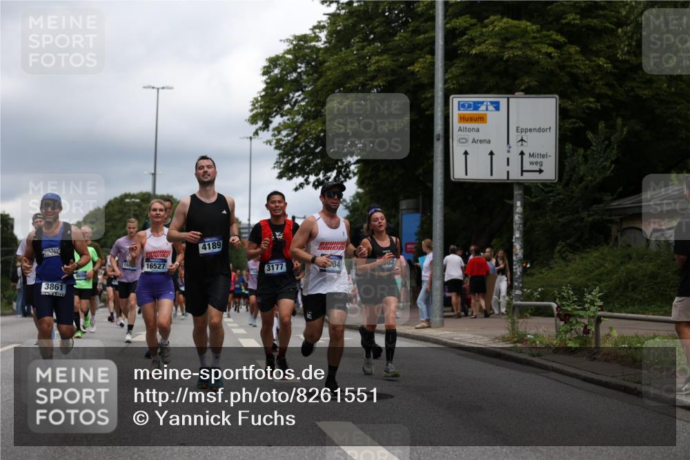 29.06.2025 - hella hamburg halbmarathon Yannick Fuchs http://msf.ph/oto/8261551 29.06.2025 10:48:39 20KM 1125, 1327, 1410, 1496, 1506, 1628, 2119, 2474, 2561, 2771, 2884, 3041, 3177, 3791, 3794, 3861, 3945, 4029, 4189, 4231, 4938, 5319, 6082, 6084, 6433, 6443, 6581, 6587, 6723, 8449, 8487, 8514, 8698, 8772, 8798, 8973, 9012, 9060, 9227, 10191, 10192, 10263, 10266, 10368, 10376, 11184, 11333, 11499, 11747, 11797, 11799, 11976, 12186, 12362, 12489, 12961, 13297, 13988, 14036, 14175, 14592, 14638, 14660, 14818, 14948, 15156, 15169, 15389, 15408, 15524, 15879, 16047, 18380 meine-sportfotos.de